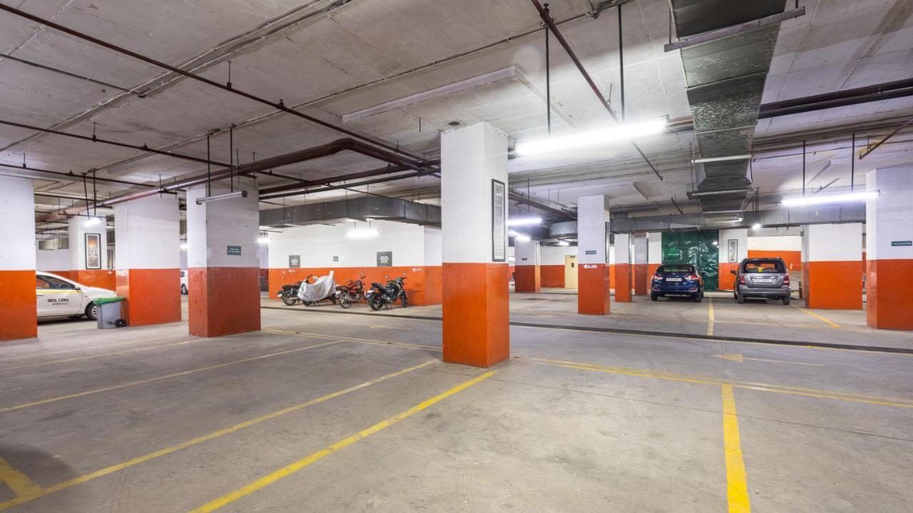 Ibis Gurgaon Golf Course Road - An Accor Brand Hotell Exteriör bild