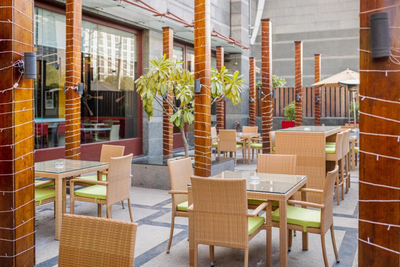 Ibis Gurgaon Golf Course Road - An Accor Brand Hotell Exteriör bild