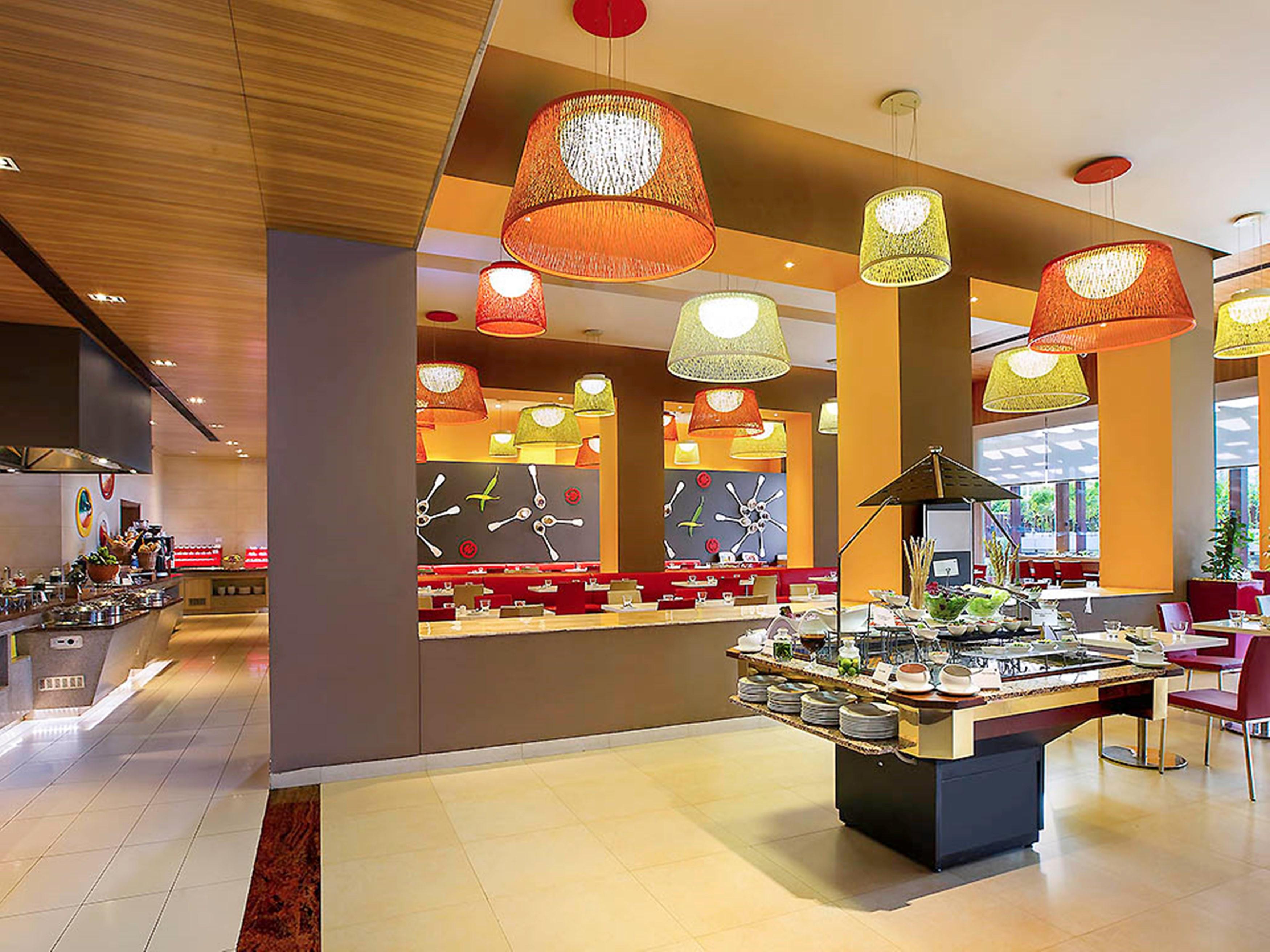 Ibis Gurgaon Golf Course Road - An Accor Brand Hotell Exteriör bild